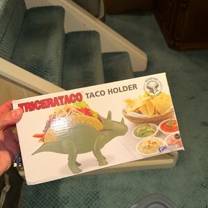 Tricertaco holder New In box NWT